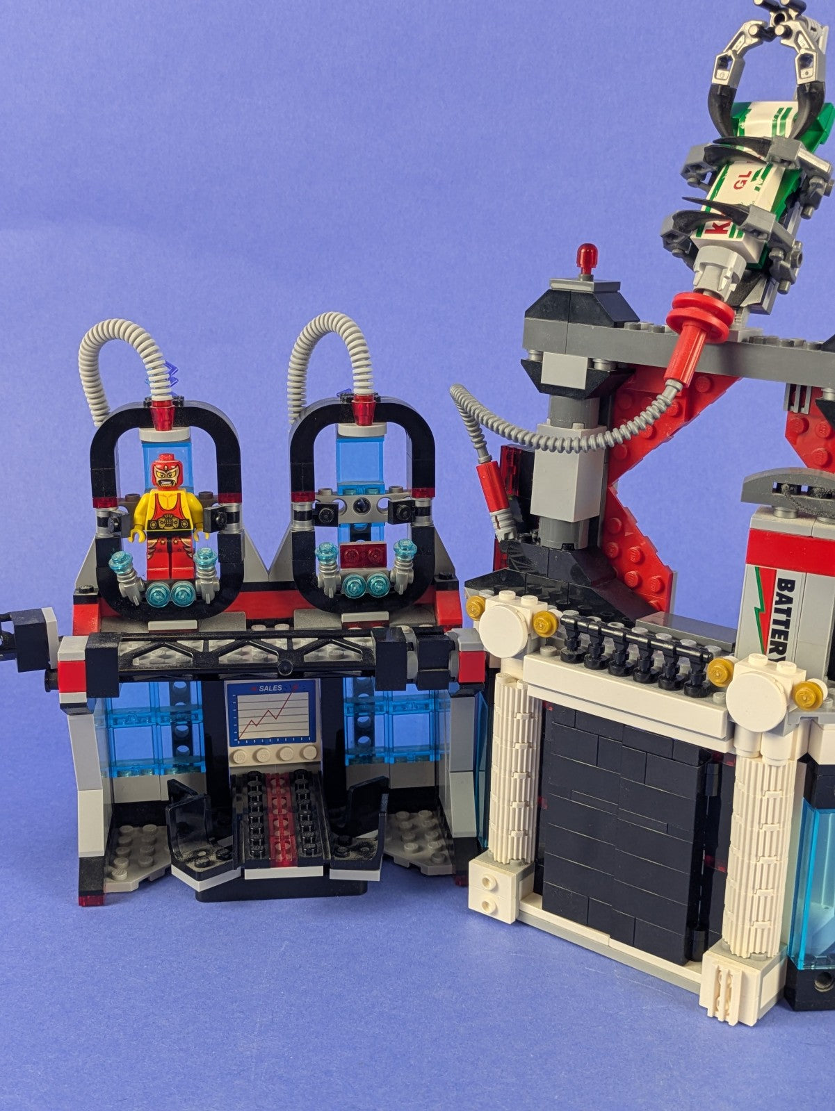 LEGO The LEGO Movie Lord Business' Evil Lair 70809 Incomplete Set Pre-Owned