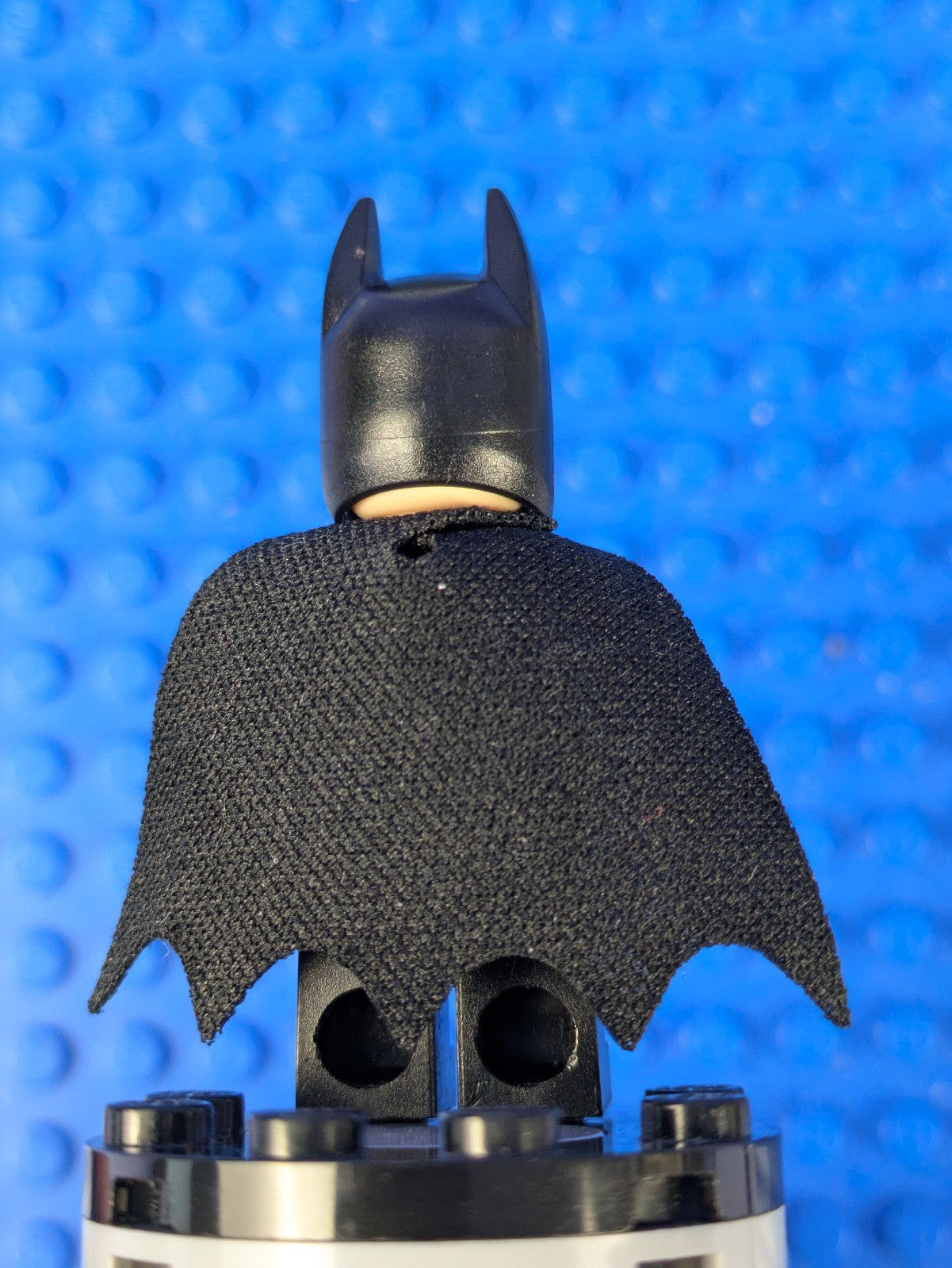 Lego Super Heroes: Batman - Black Suit Yellow Belt sh0016b Sets 77903, 212008