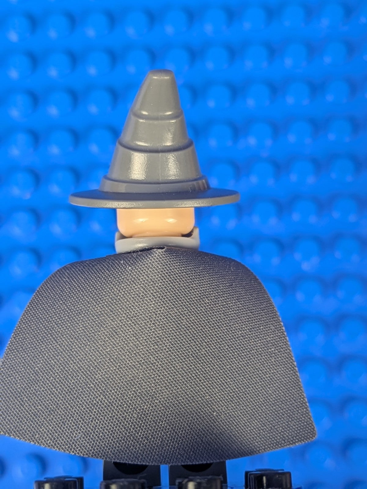 Lego The Hobbit and The Lord of the Rings: Gandalf the Grey lor001 Set 79010