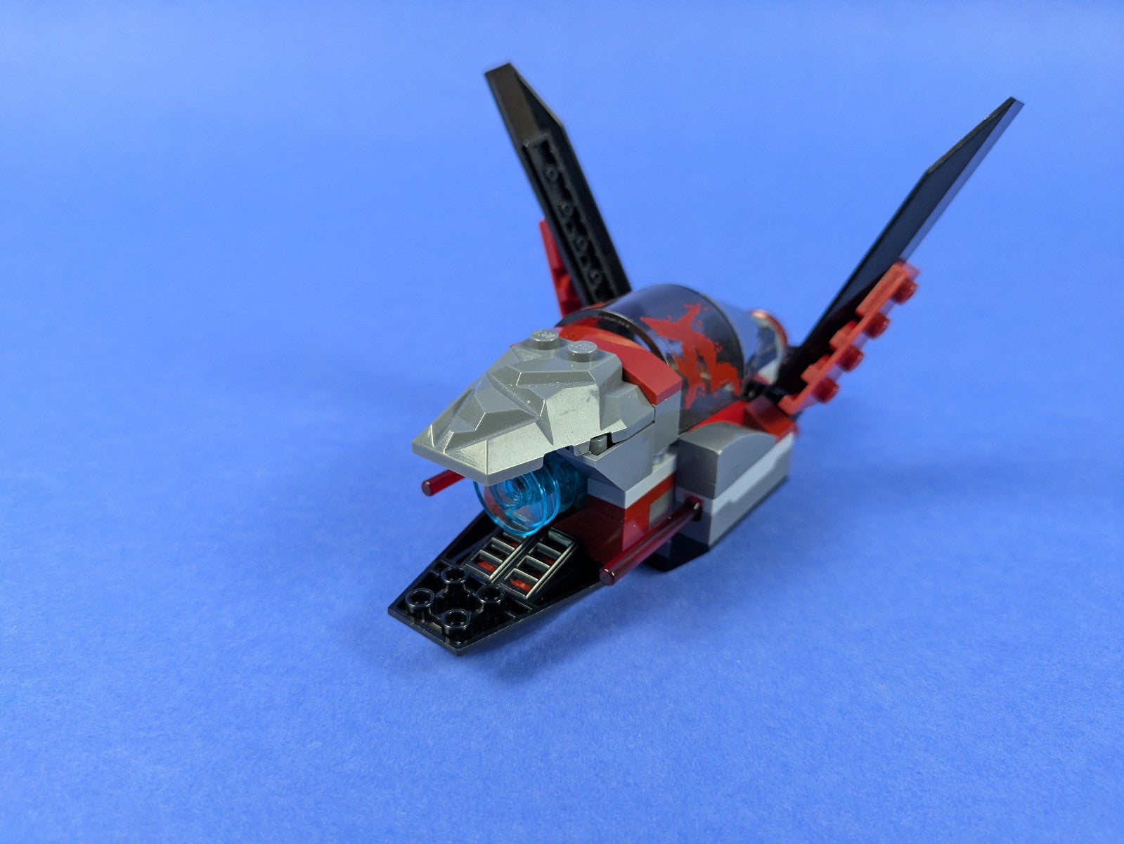 LEGO Super Heroes The Milano Spaceship Rescue 76021 Complete Set Pre-Owned