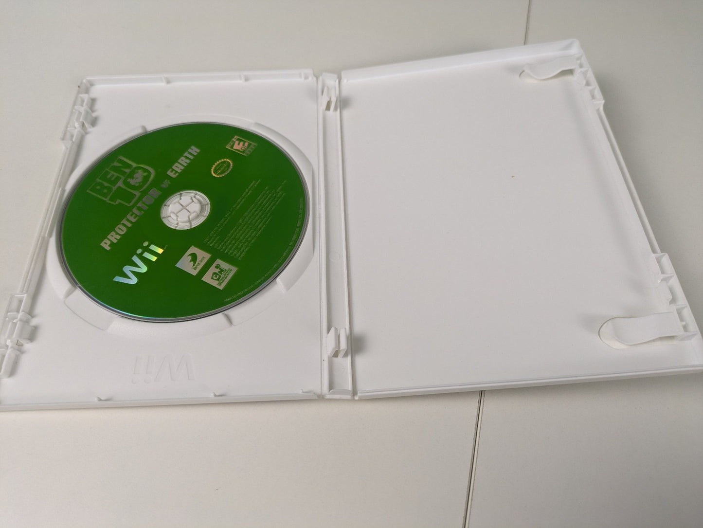 Ben 10: Protector of Earth (Nintendo Wii, 2007) CIB