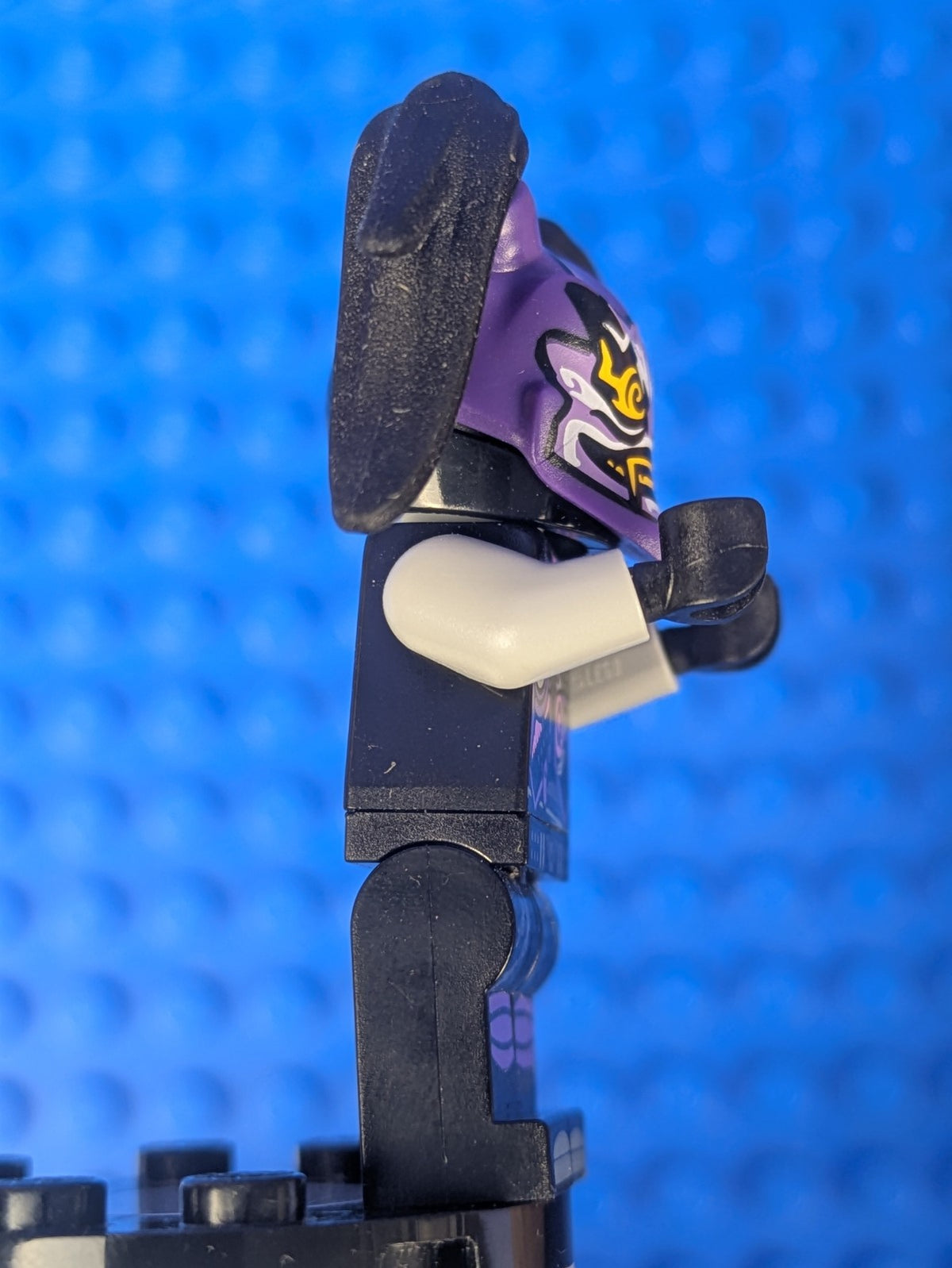 Lego NINJAGO: Ultra Violet (Oni Mask of Hatred) njo0397 Set 70641