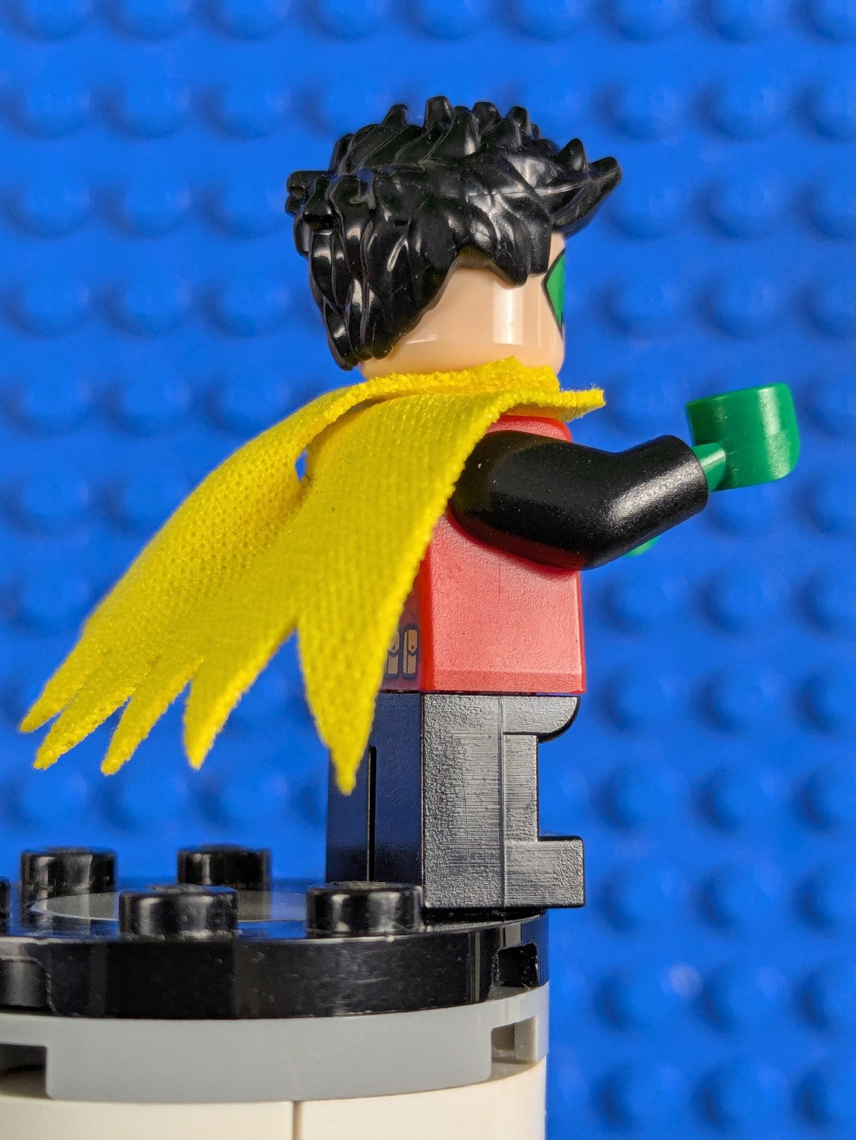 Lego Super Heroes: Batman II: Robin - Green Mask and Hands sh0588 Set 76122
