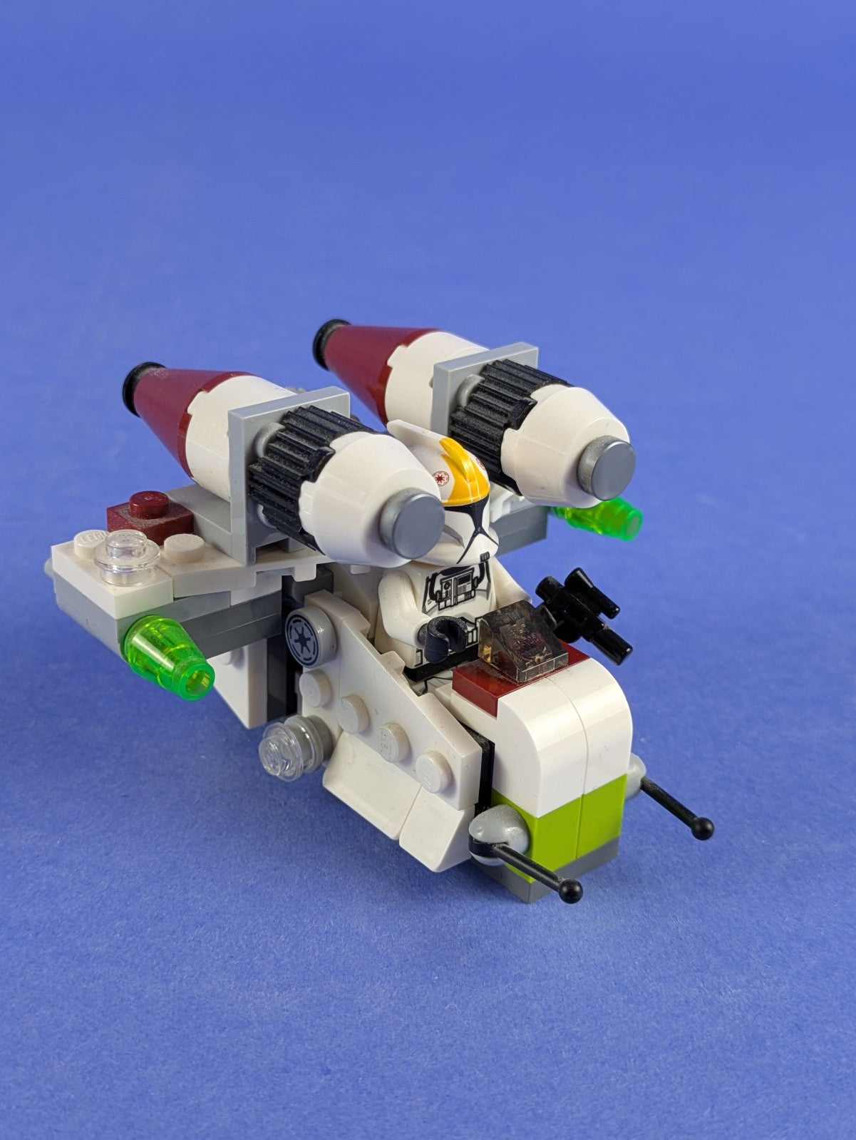 LEGO Star Wars Republic Gunship 75076 Complete Set Pre-Owned