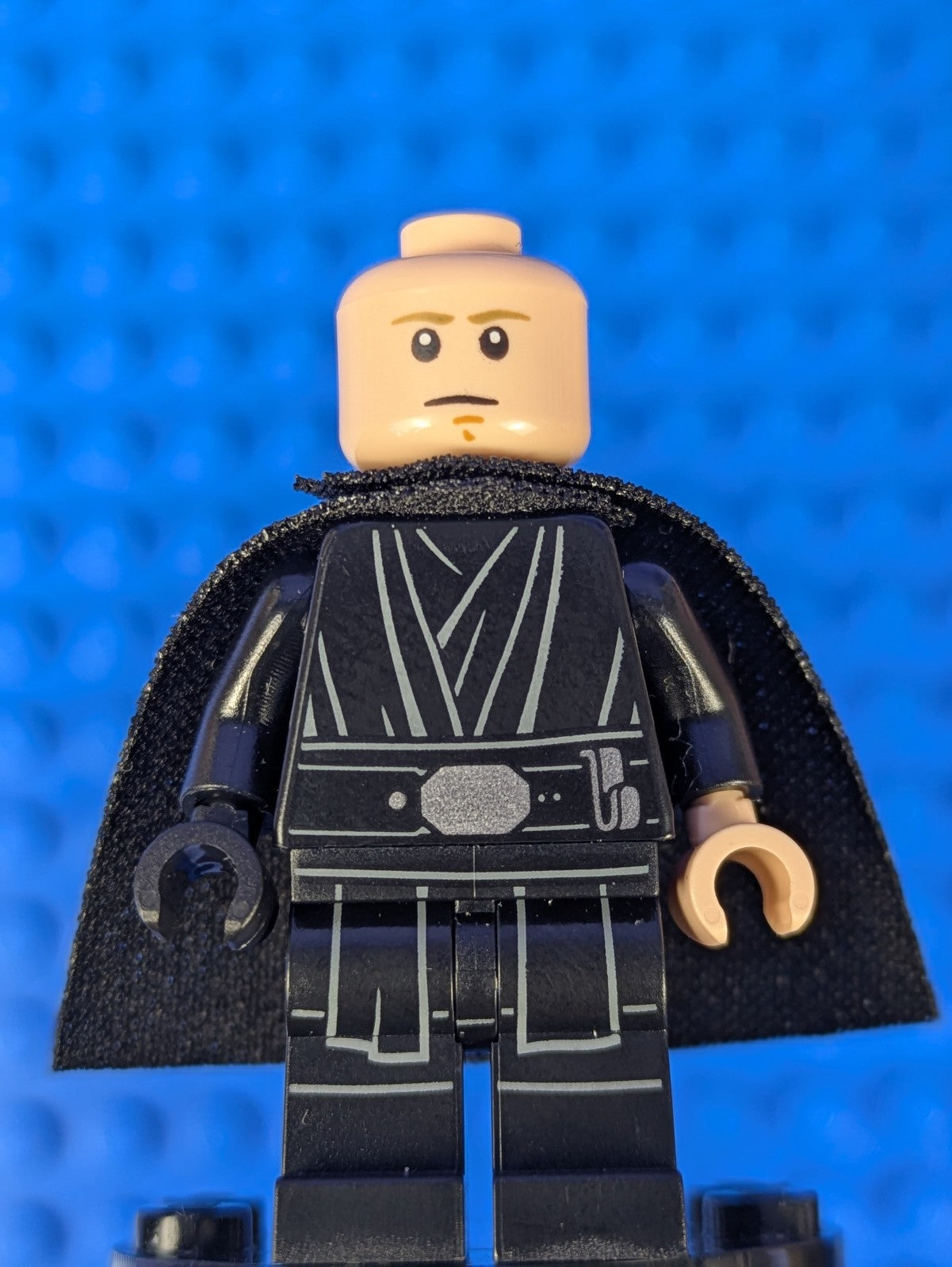 Lego Star Wars: Luke Skywalker (Black Hood and Cape) sw1191 Set 75324