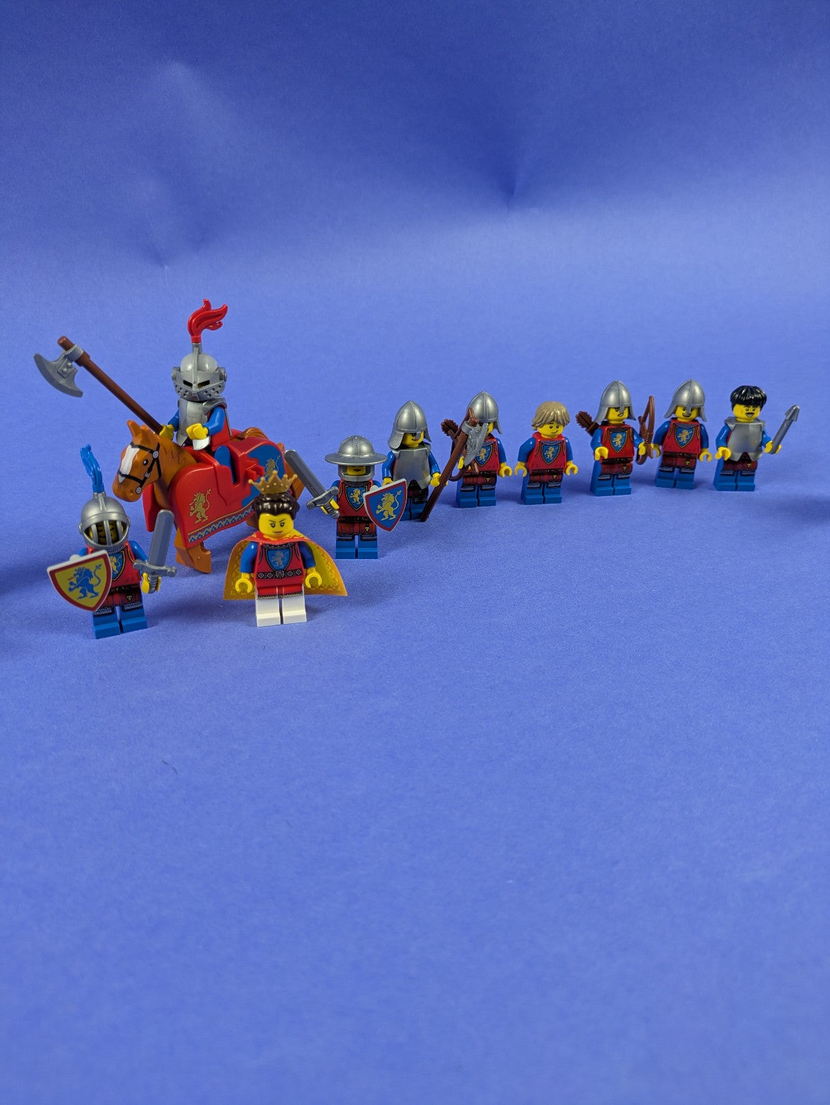 LEGO Castle Lion Knights' Castle 10305 Complete w/ Extra Minifigures Pre-Owned