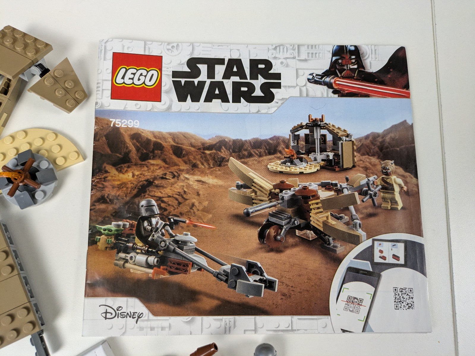 Lego Star Wars: The Mandalorian: Trouble on Tatooine Set 75299 - Complete Set