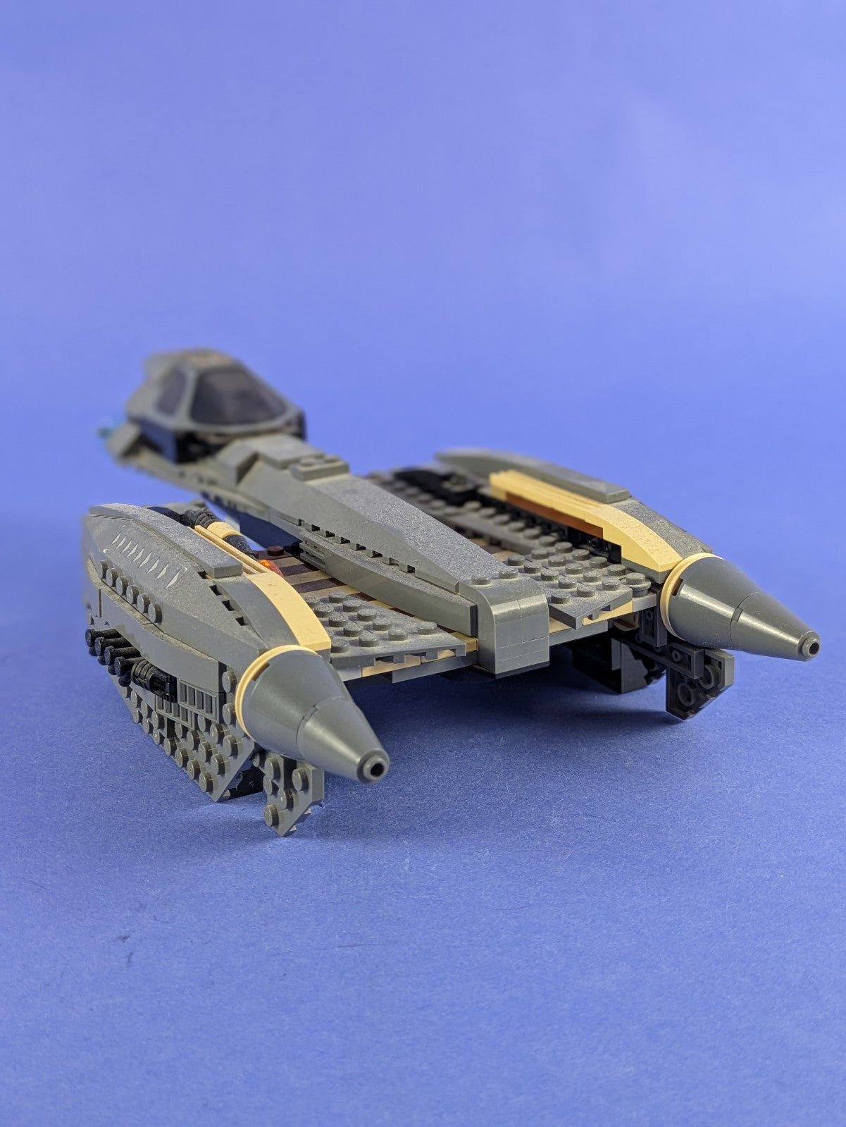 LEGO Star Wars General Grievous' Starfighter 8095 Incomplete Set Pre-Owned