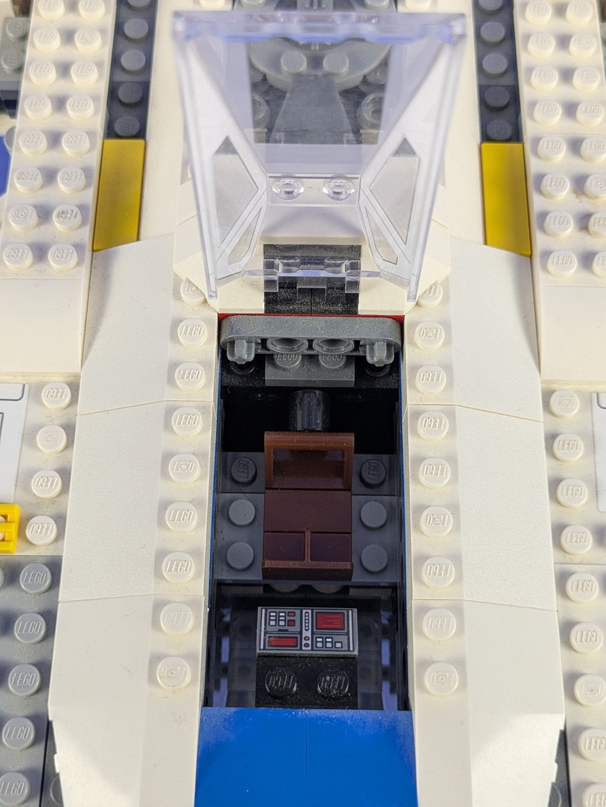 LEGO Star Wars Rebel U-Wing Fighter 75155 Incomplete Set Pre-Owned