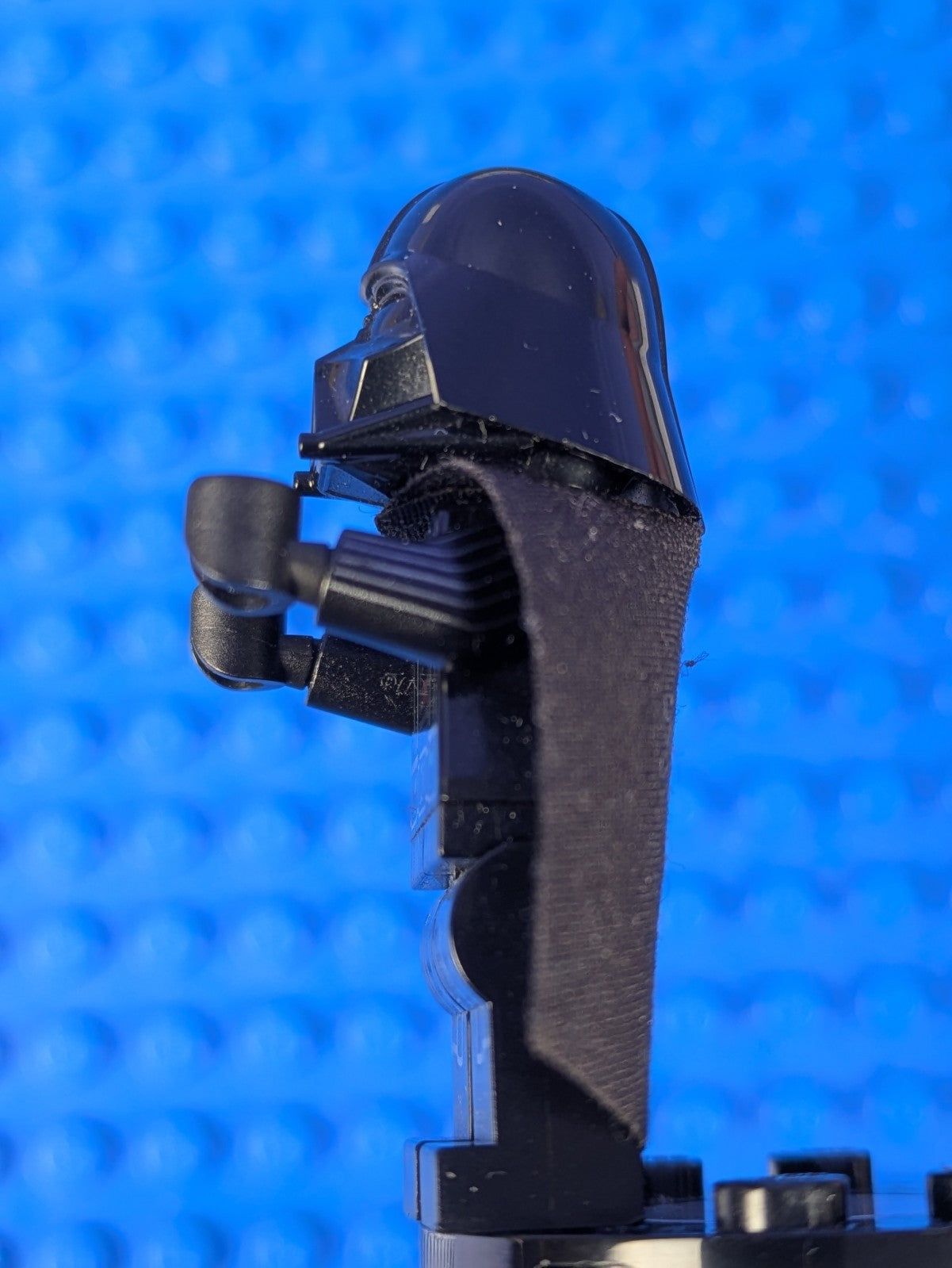 Lego Star Wars: Darth Vader - Light Nougat Head Printed Arms sw1228 Set 75334