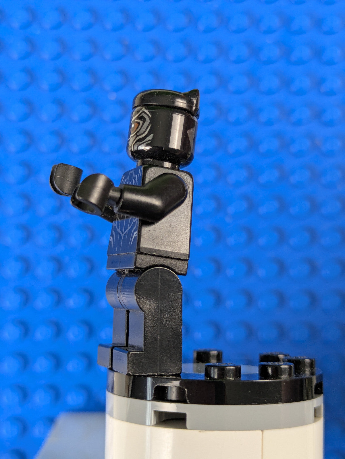 Lego Super Heroes: Black Panther - Reddish Brown Eyes sh0466 Set 76103