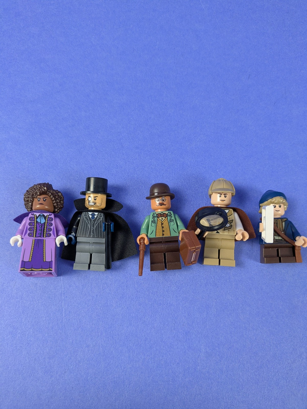 LEGO Creator Sherlock Holmes: Book Nook 10351 Complete Set Pre-Owned
