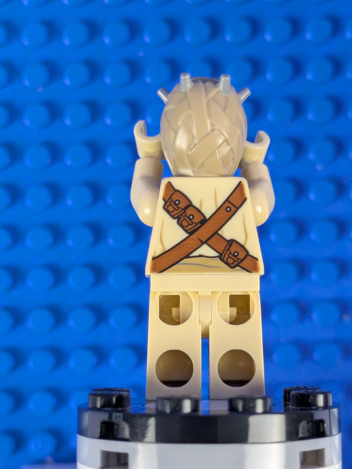 Lego Star Wars: Episode 4-6: Tusken Raider - Dark Tan Head sw0620 Set 75081
