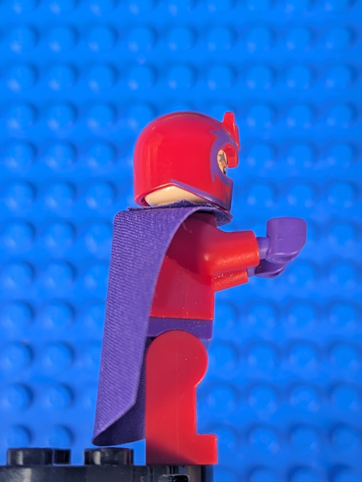Lego Super Heroes: X-Men: Magneto - Red Outfit sh0031 Set 6866