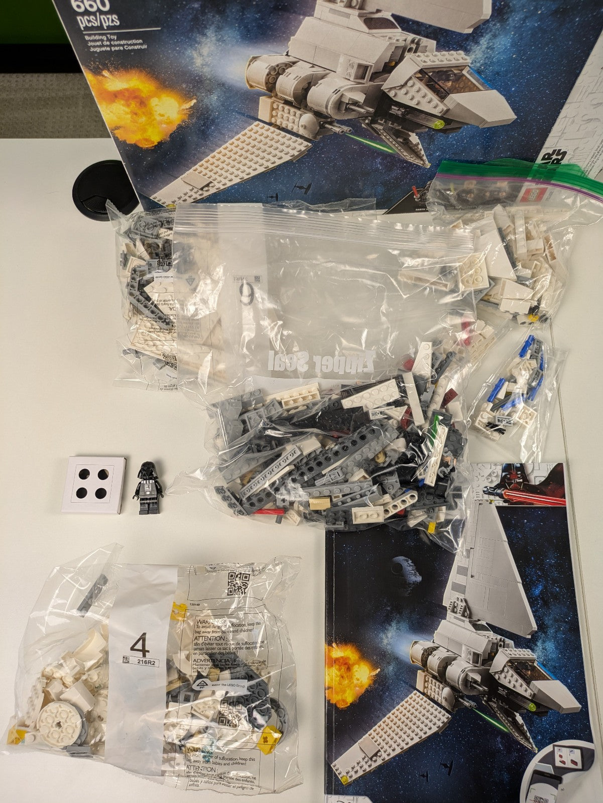Lego Star Wars: Episode 4-6: Imperial Shuttle Set 75302 - Complete Set