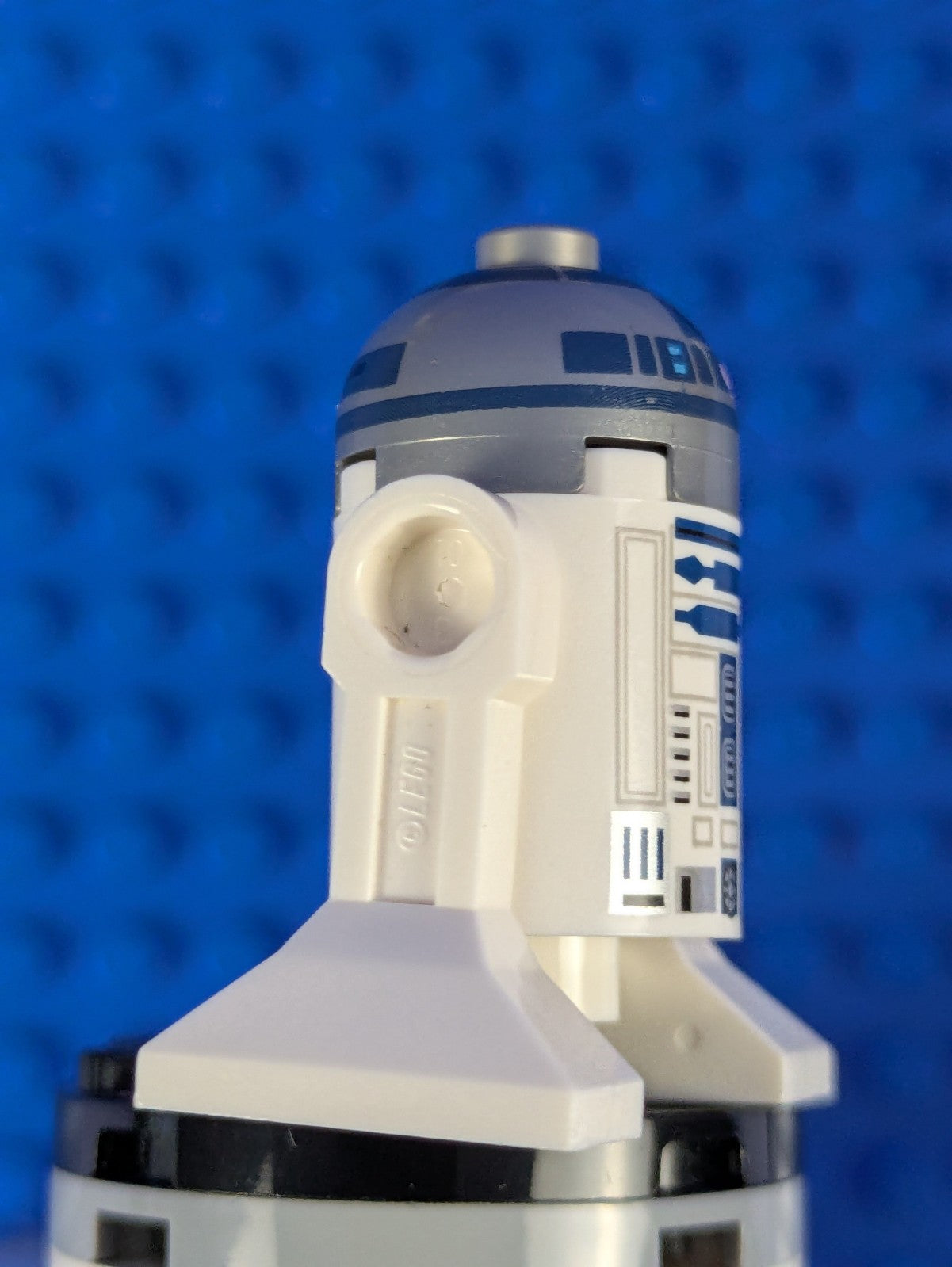 Lego Star Wars: R2-D2 - Astromech Droid Lavender Dots sw0527a Sets 75059, 75257