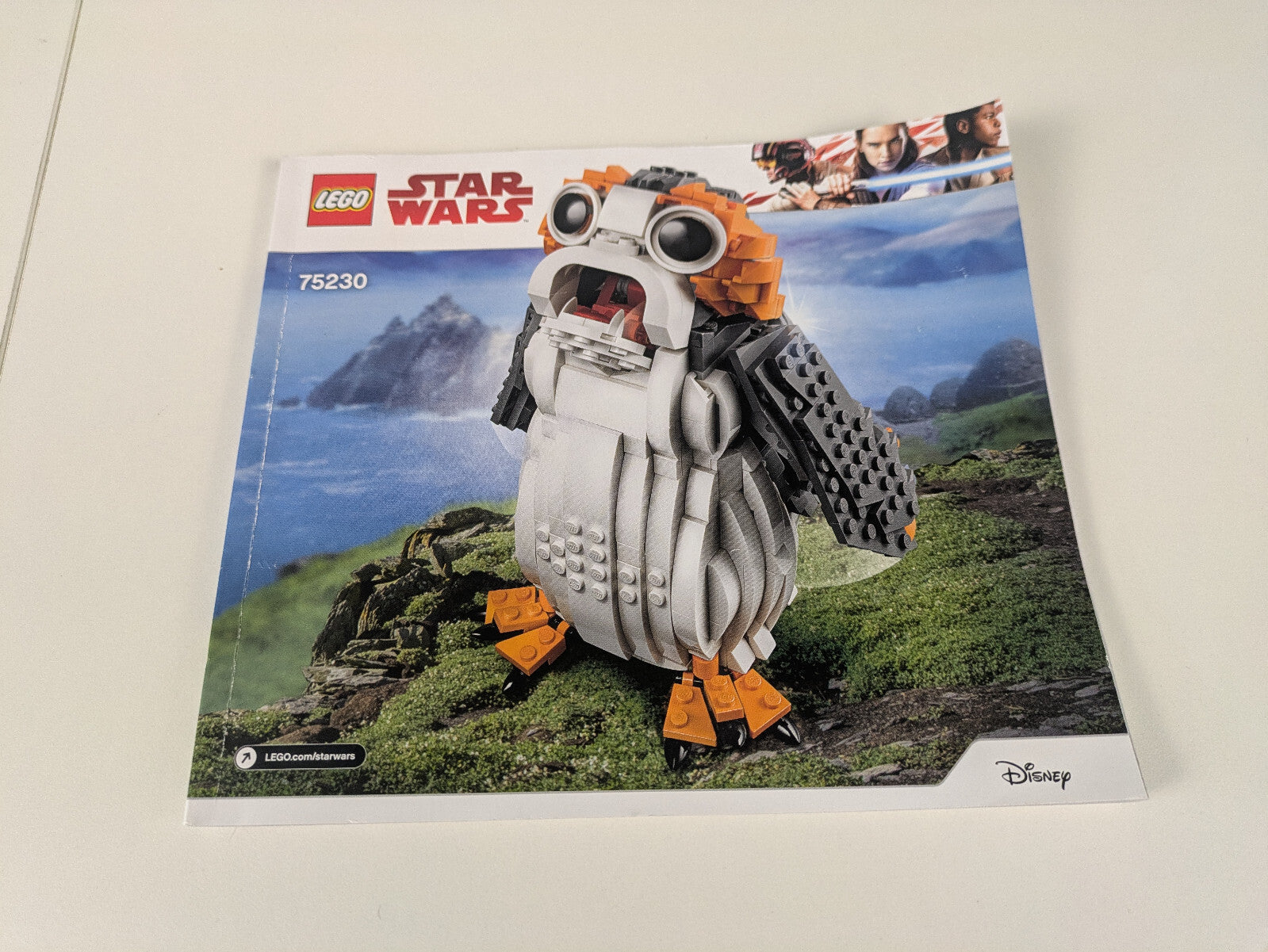 Lego Star Wars: Sculptures: Porg Set 75230 - w/ Instructions