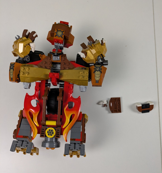 Lego LEGENDS OF CHIMA: Bladvic's Rumble Bear Set 70225 - Incomplete Set