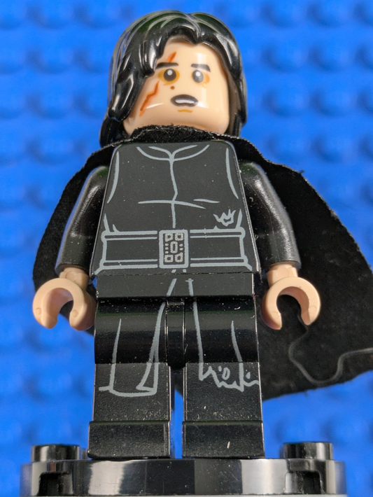 Lego Star Wars: Kylo Ren (Tattered Robe - Scarf) sw1006 Set 75236