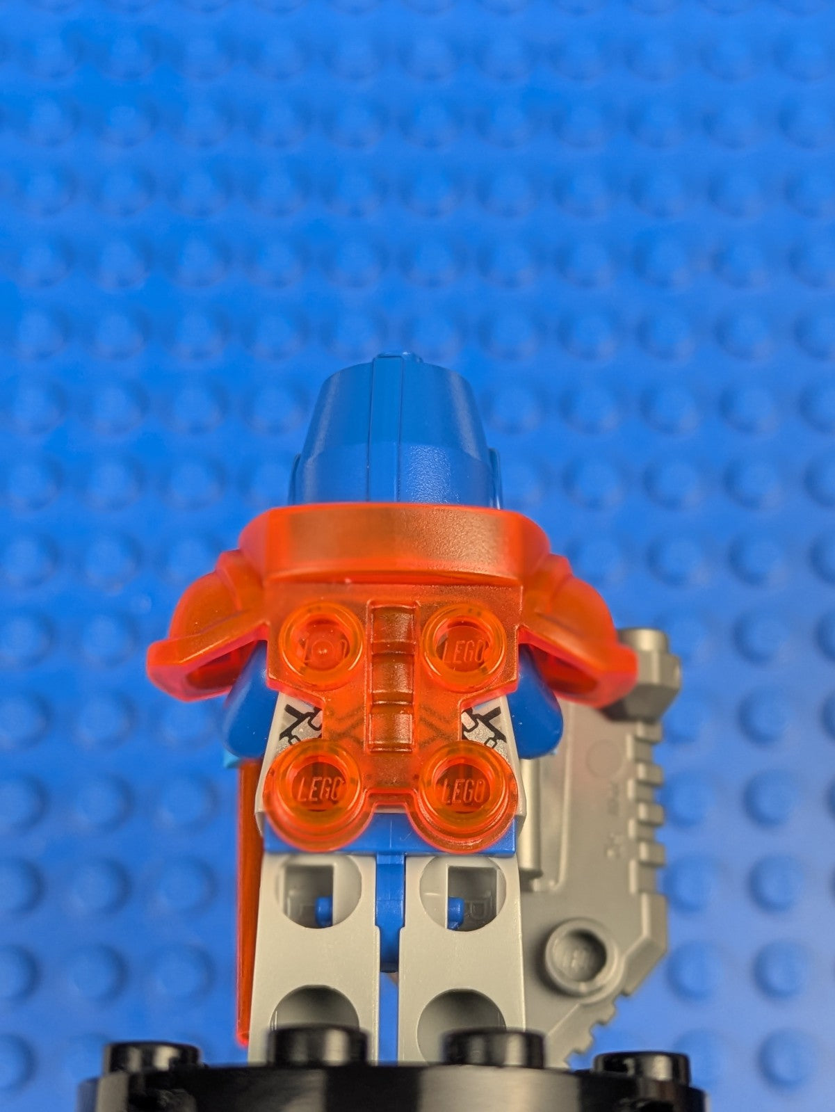 Lego NEXO KNIGHTS: Royal Soldier / King's Guard nex122 Set 70357