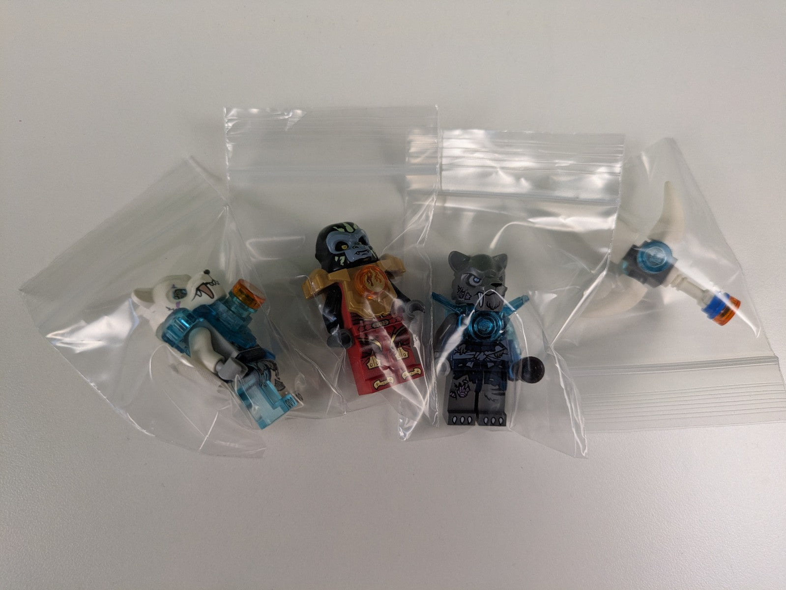 Lego LEGENDS OF CHIMA: Lion Attack & Saber Tooth Walker Double Set 70143 & 70002