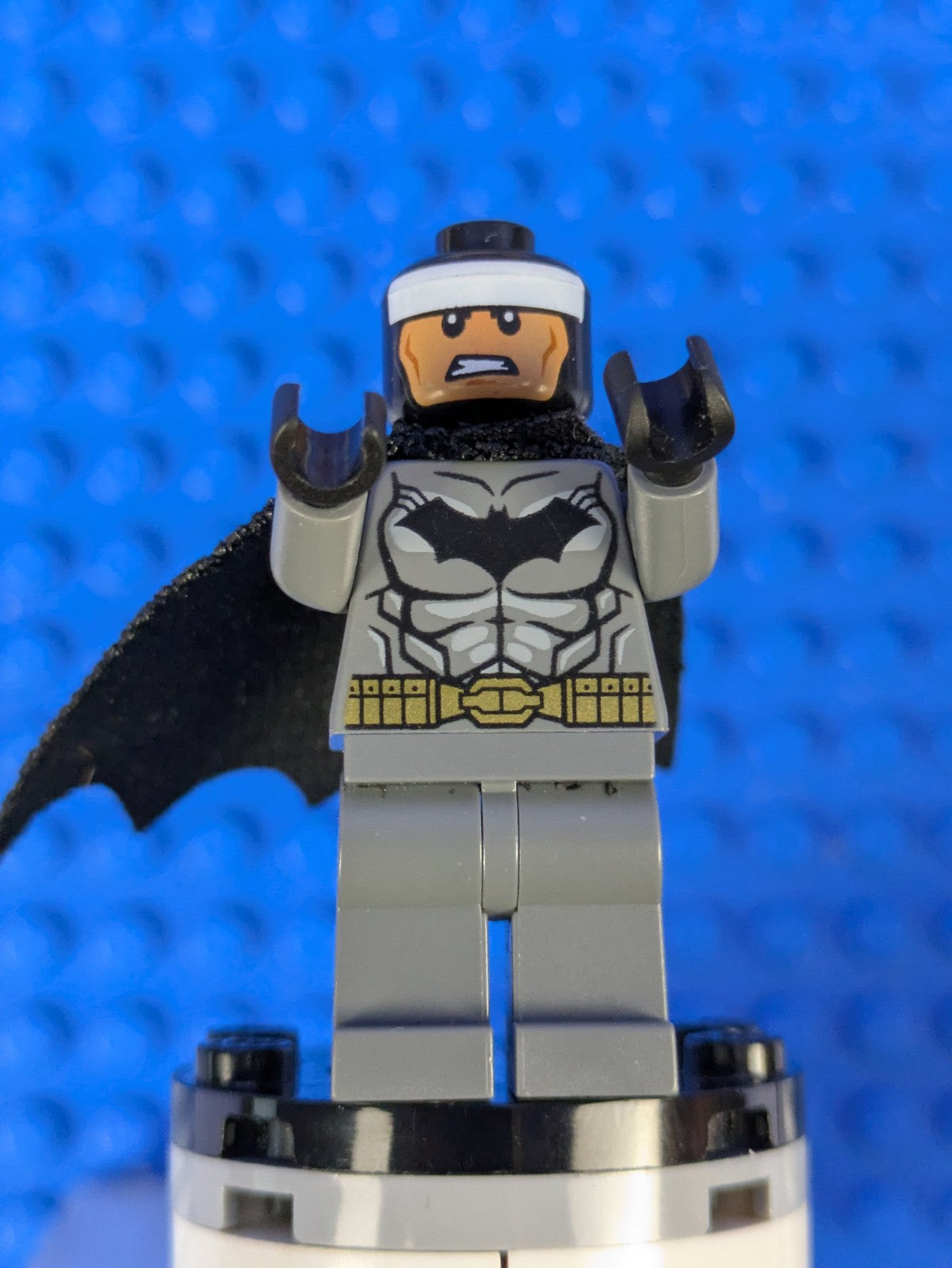 Lego Super Heroes: Batman - Dark Bluish Gray Suit sh0151 Sets 76026, 76055