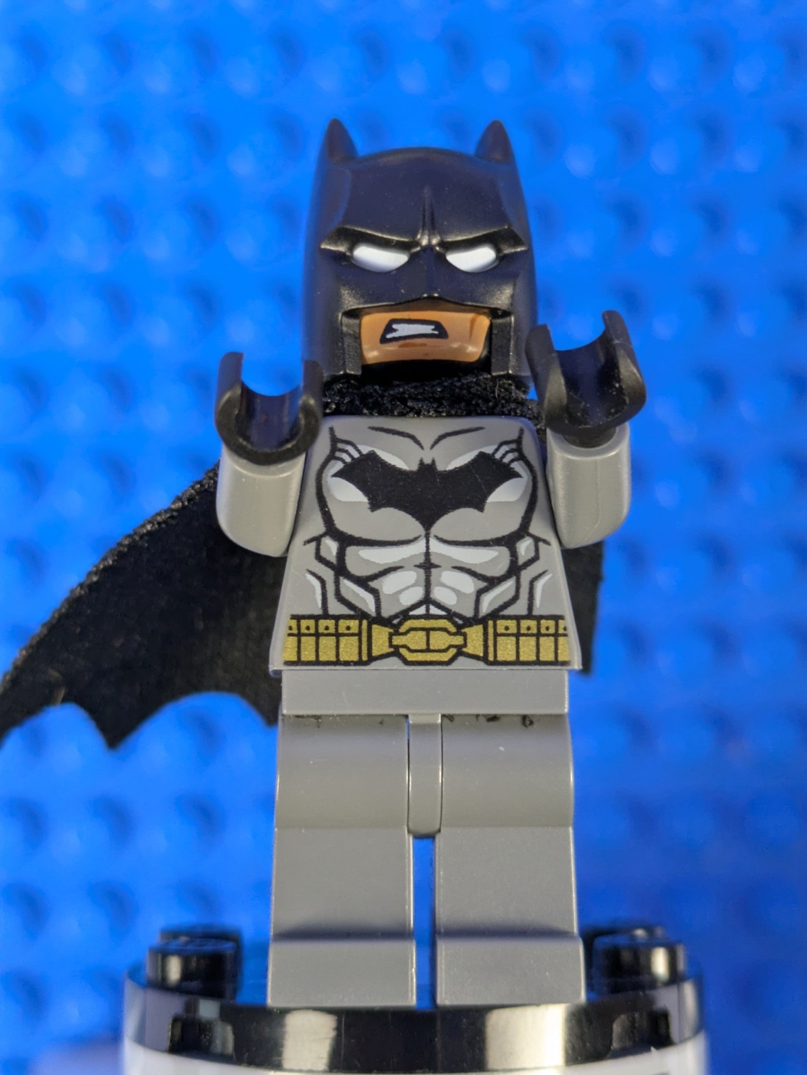 Lego Super Heroes: Batman - Dark Bluish Gray Suit sh0151 Sets 76026, 76055