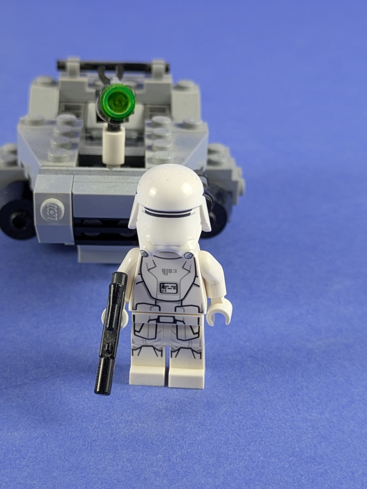 LEGO Star Wars First Order Snowspeeder 75126 Complete Set Pre-Owned