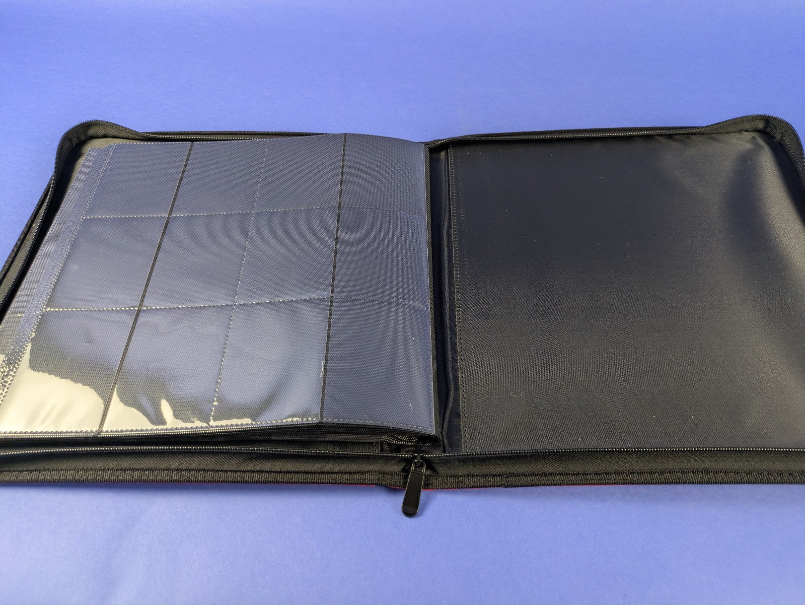 Rayvol Premium 16-Pocket 512 Card Binder / 500 Pockets for TCG - Red