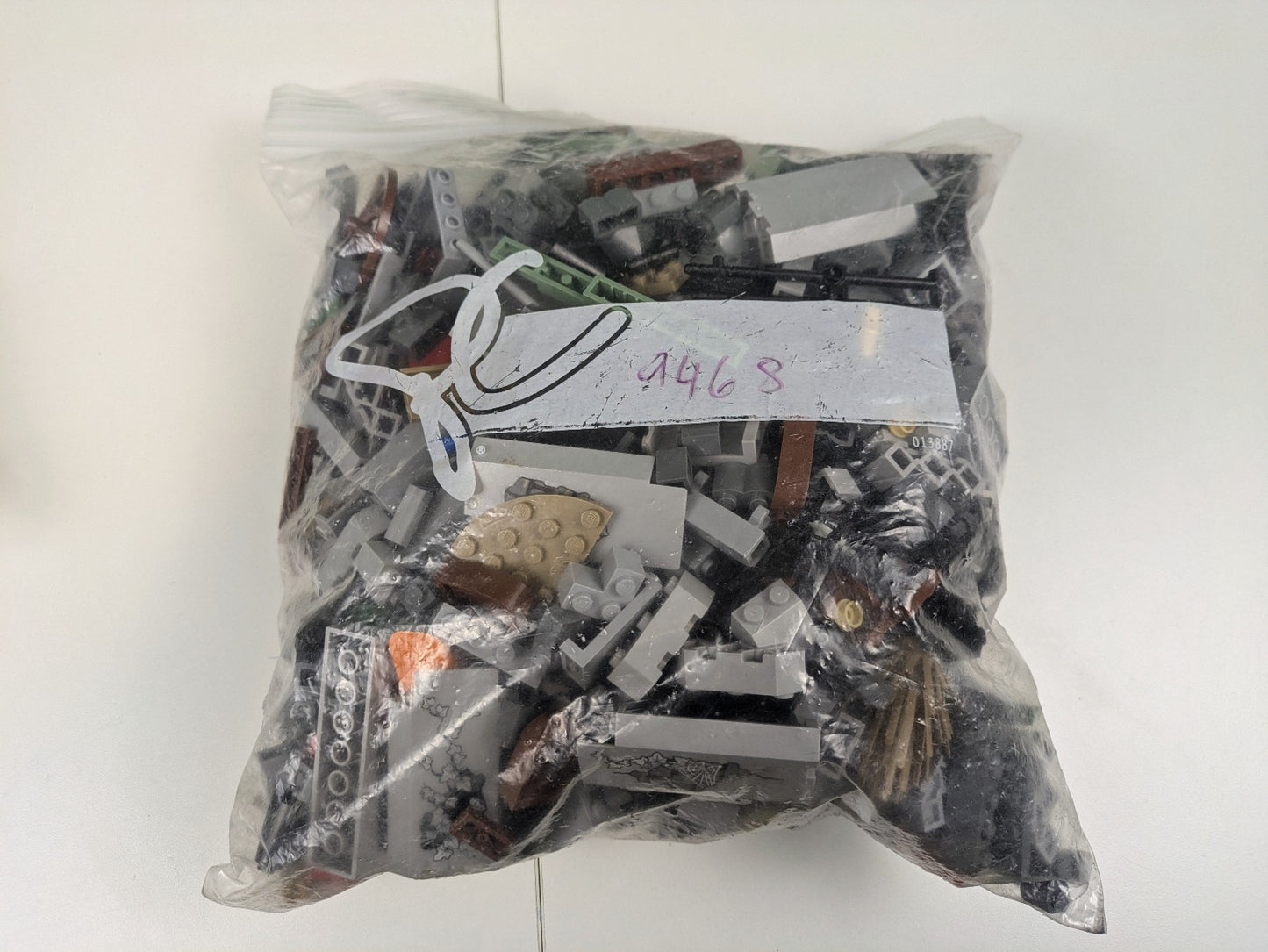 Lego Monster Fighters: Vampyre Castle Set 9468 - Build Only