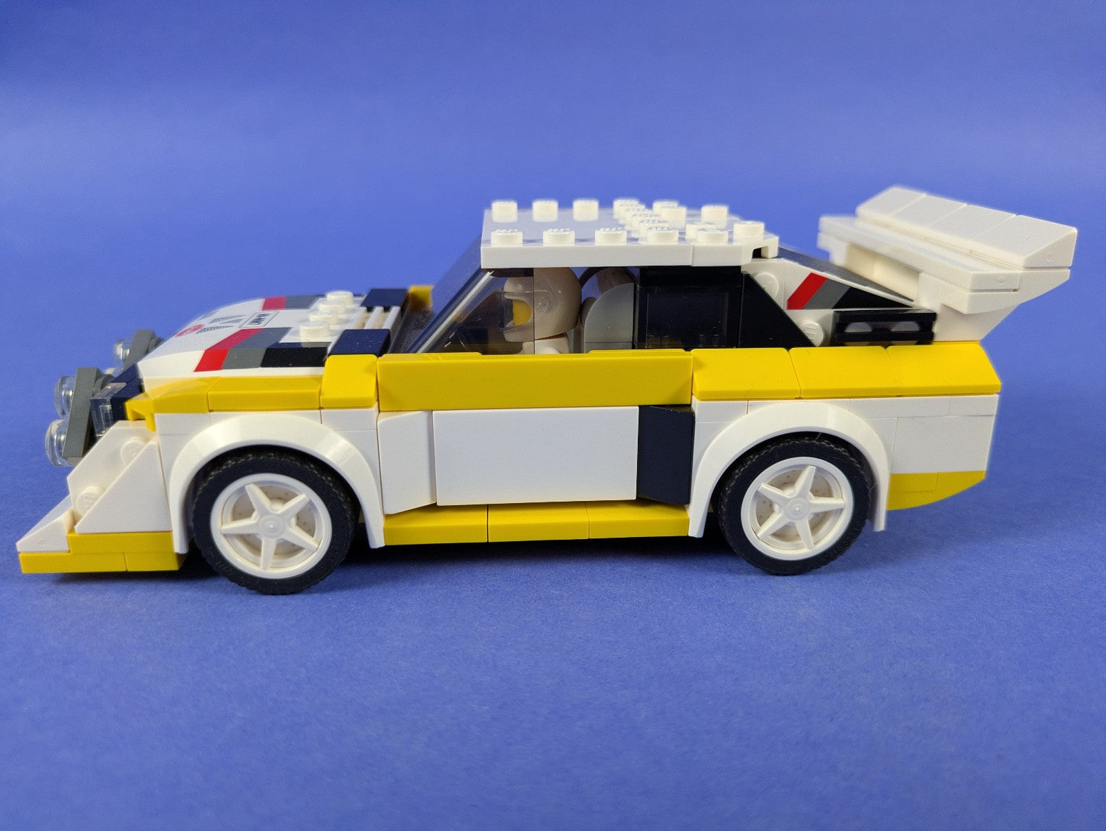 Lego SPEED CHAMPIONS: 1985 Audi Sport quattro S1 Set 76897 Complete Set