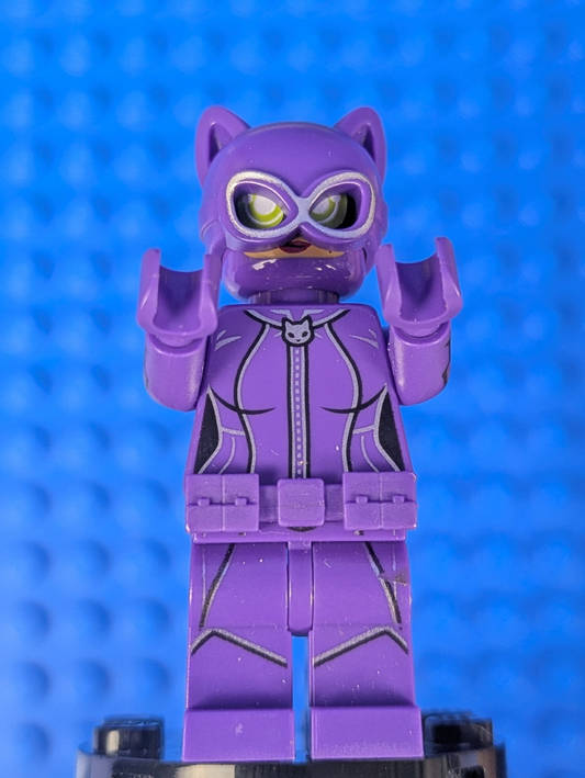 Lego Super Heroes: Catwoman - Dark Purple Suit sh0330 Set 70902