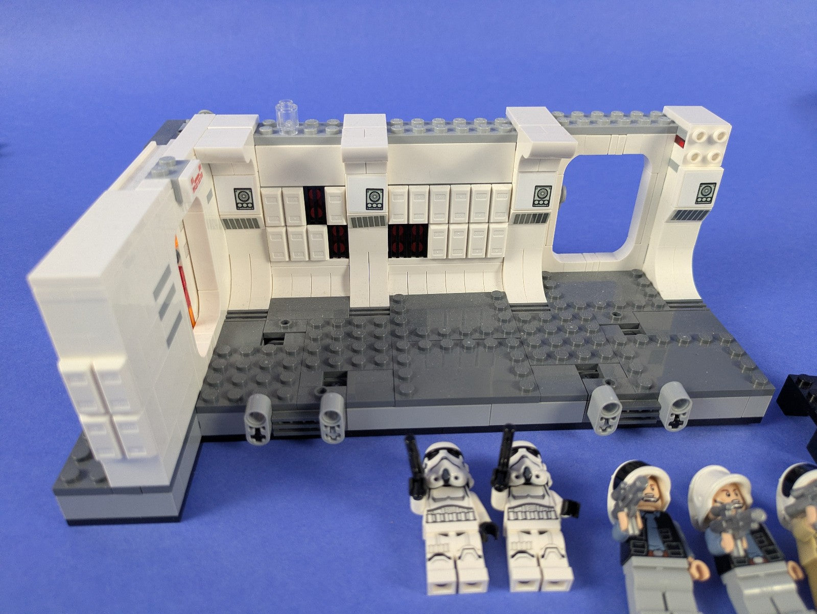 Lego Star Wars: Episode 4-6: Boarding the Tantive IV Set 75387 Incomplete Set