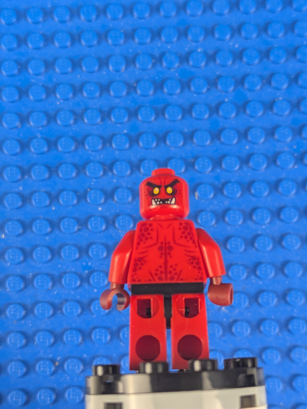 Lego NEXO KNIGHTS: Crust Smasher - Bare Chest nex026 Set 30374
