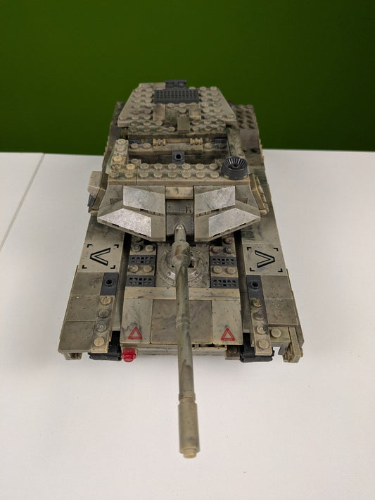 Mega Bloks Call of Duty Heavy Armor Outpost Set DCL21 - Tank Only