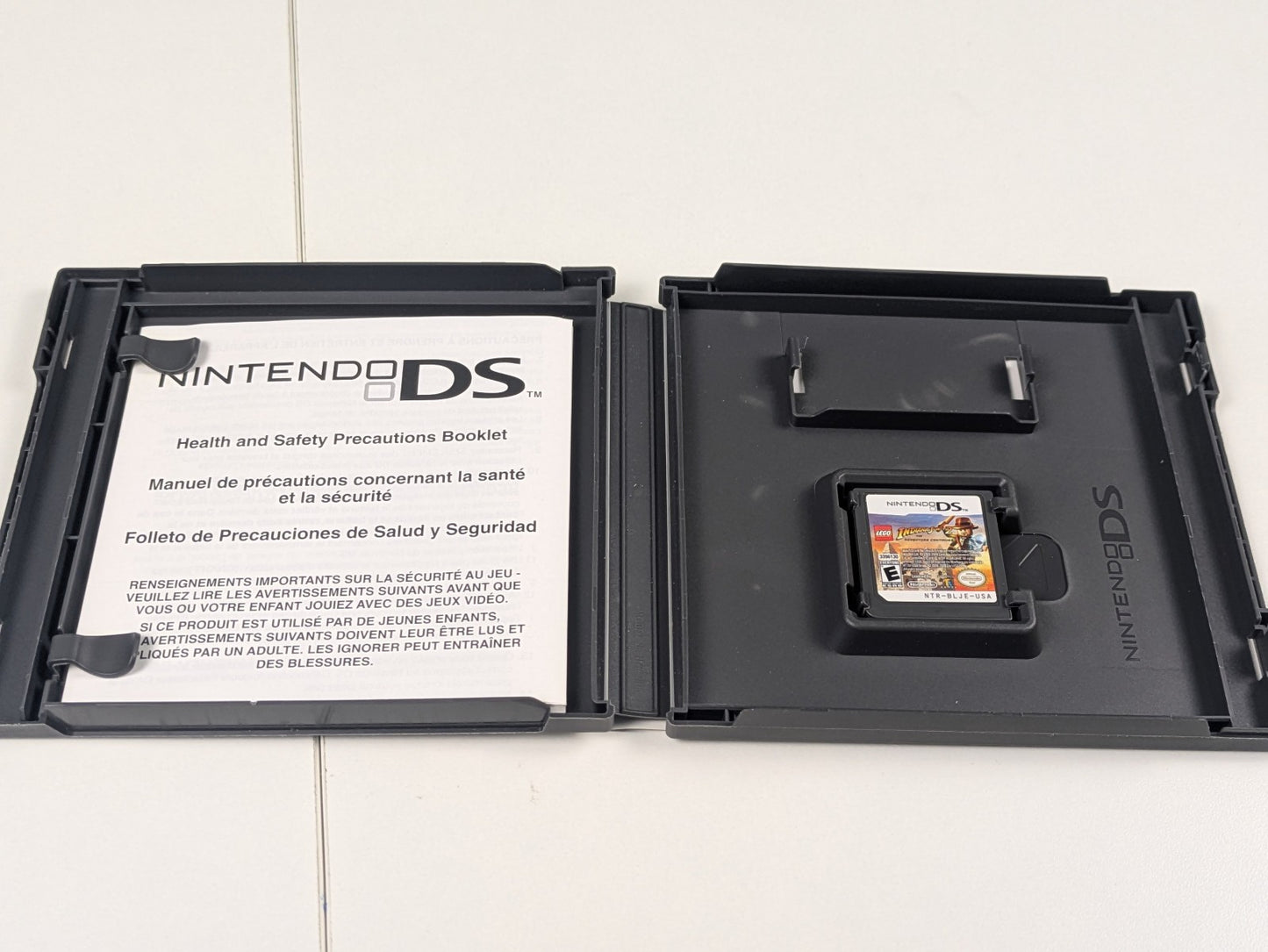 LEGO Indiana Jones 2: The Adventure Continues (Nintendo DS, 2009) CIB