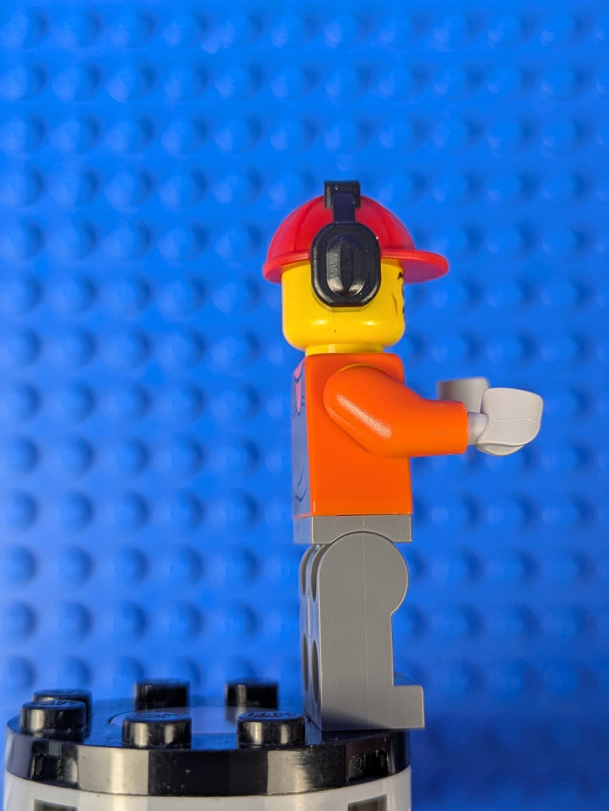 Lego Town: City: Construction: Construction Worker - Male cty1787 Set 60420