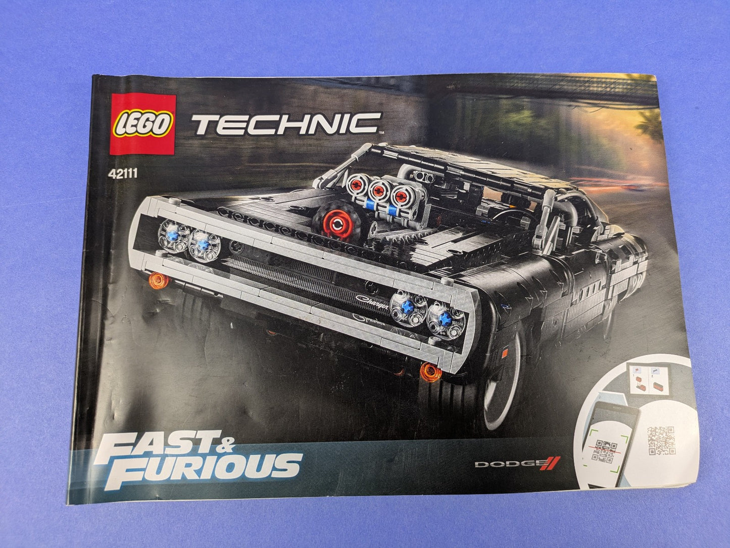 Lego Technic: Model: Race: Dom's Dodge Charger Set 42111 Complete Set