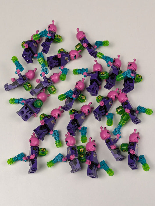 Lego Minifigure Series 22: Space Creature (20X) col396 Set 71032 - BUNDLE SET