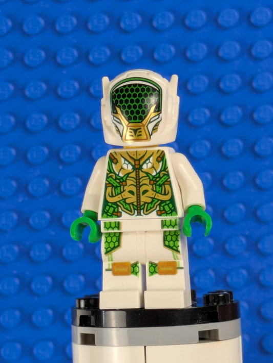 Lego Monkie Kid: Season 2 Shadow: Monkie Kid (MK) with Helmet mk042 Set 80028