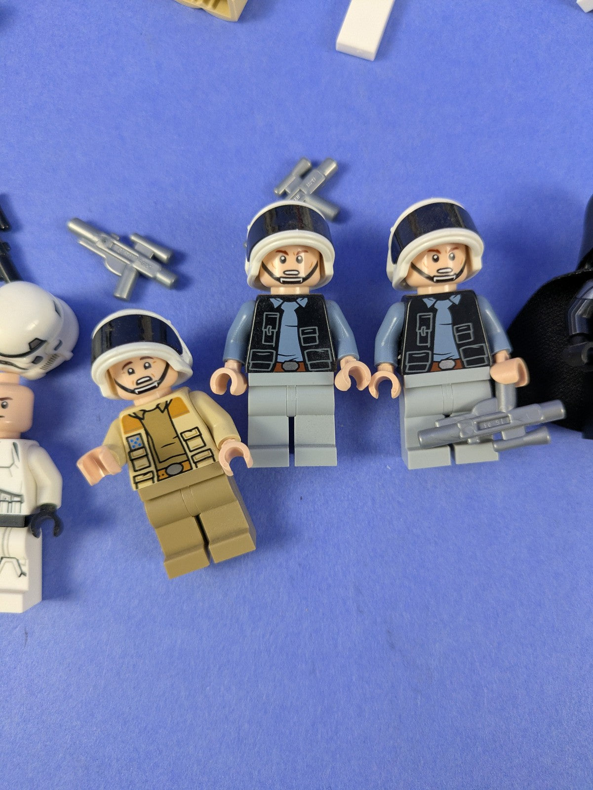 LEGO Star Wars Boarding the Tantive IV 75387 Complete Set Pre-Owned