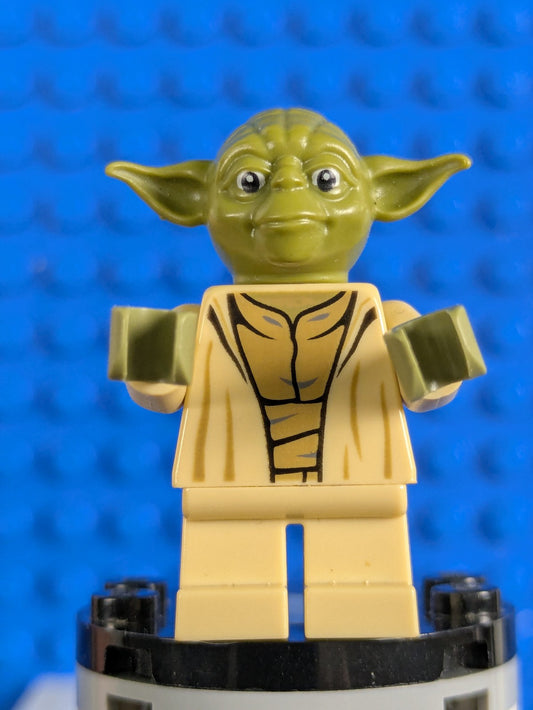 Lego Star Wars: Episode 2: Yoda - Olive Green sw0471 Set 75017