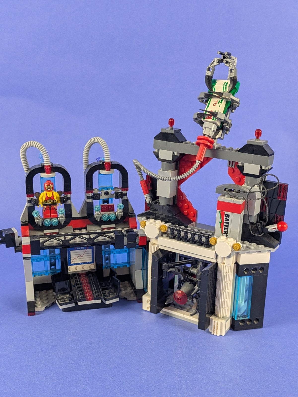 LEGO The LEGO Movie Lord Business' Evil Lair 70809 Incomplete Set Pre-Owned