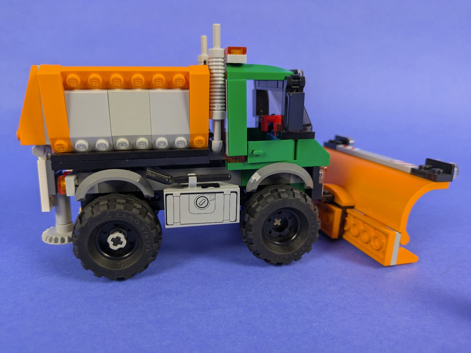 Lego Town: City: Traffic: Snowplow Truck 60083