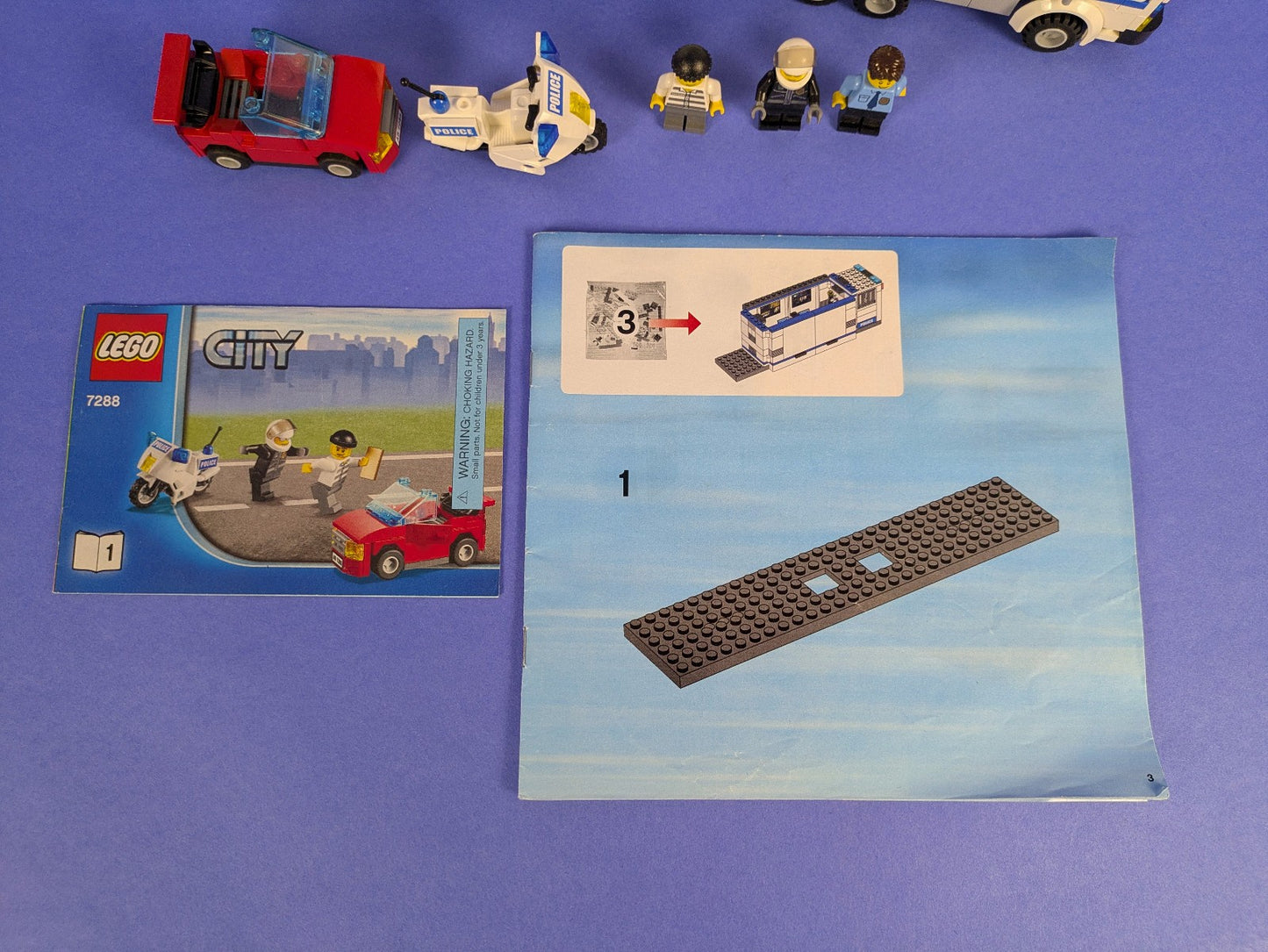 Lego Town: City: Police: Mobile Police Unit 7288 w/ Instructions