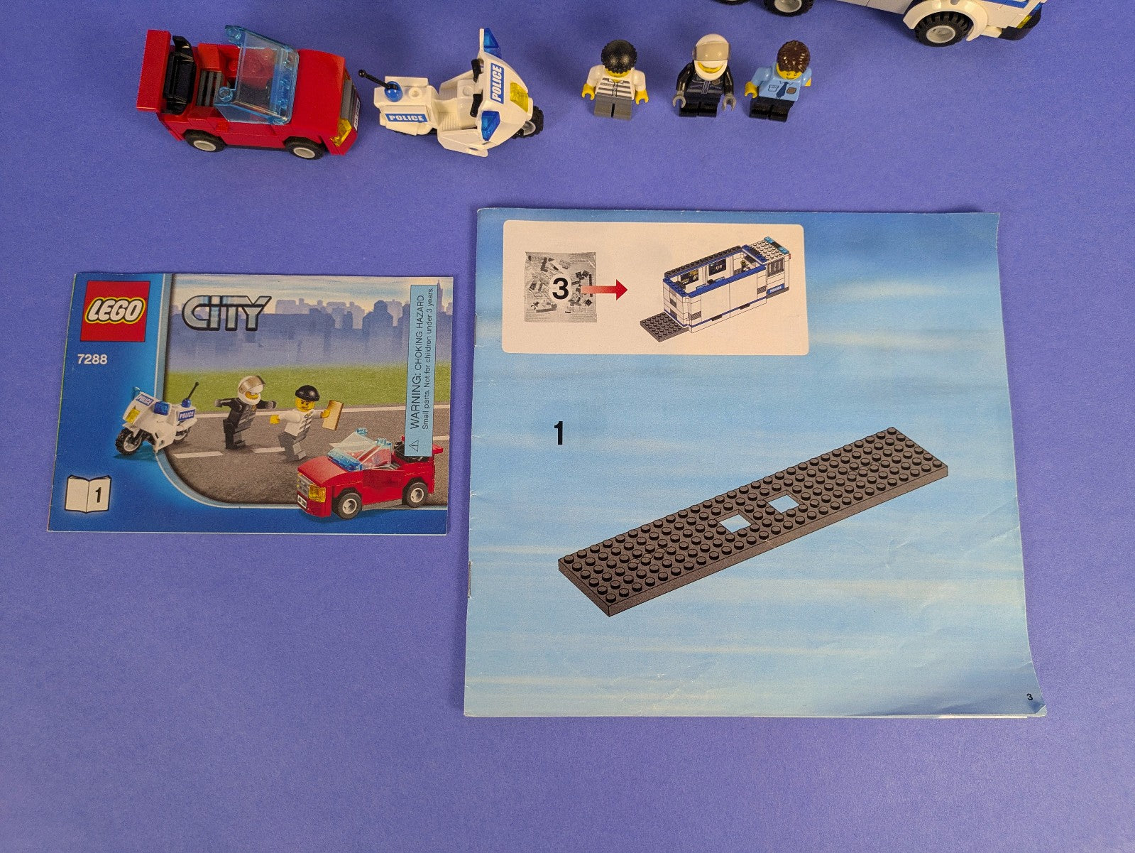 Lego Town: City: Police: Mobile Police Unit 7288 w/ Instructions
