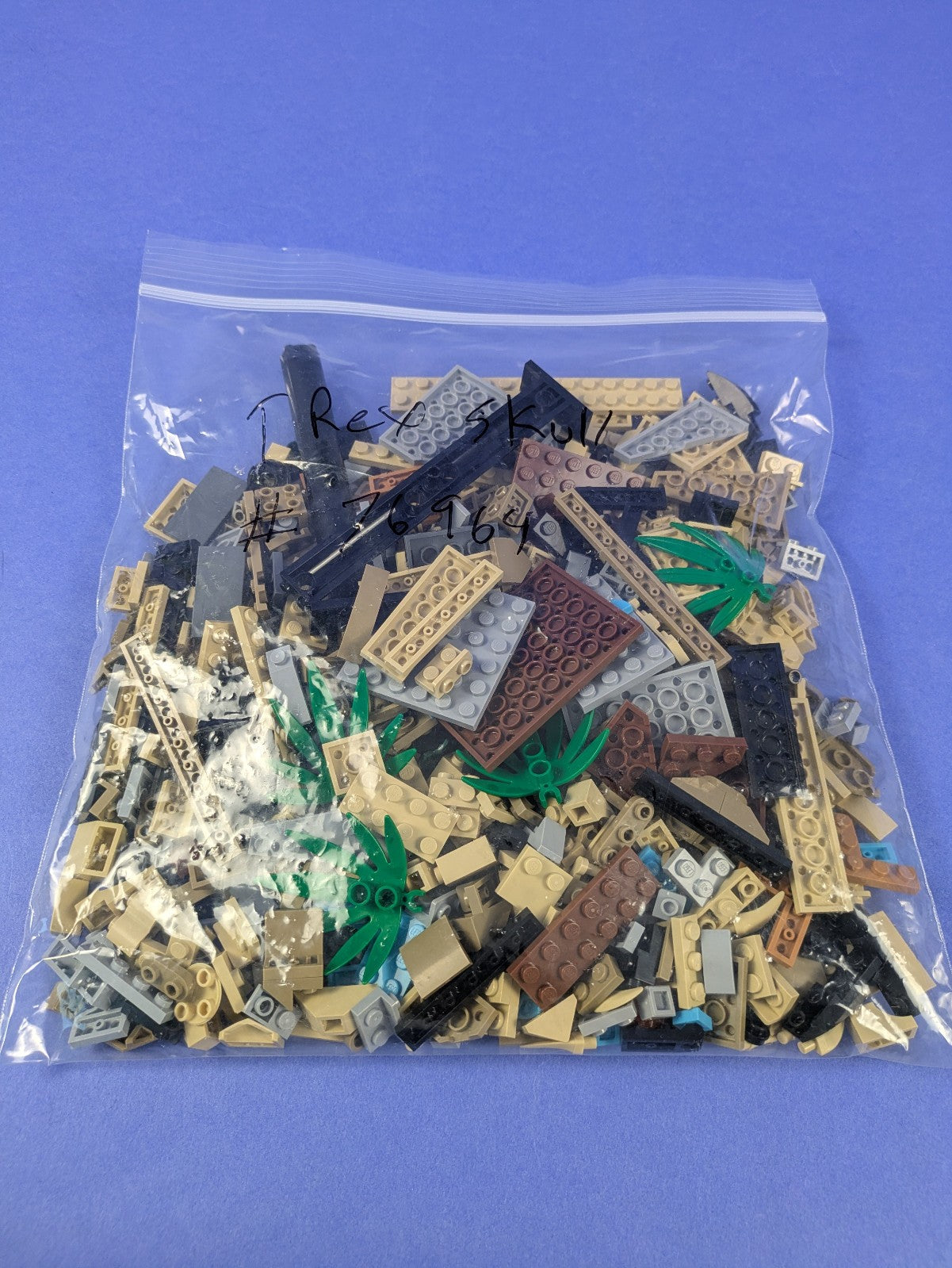 LEGO Jurassic World Dinosaur Fossils: T. rex Skull 76964 Complete Set Pre-Owned