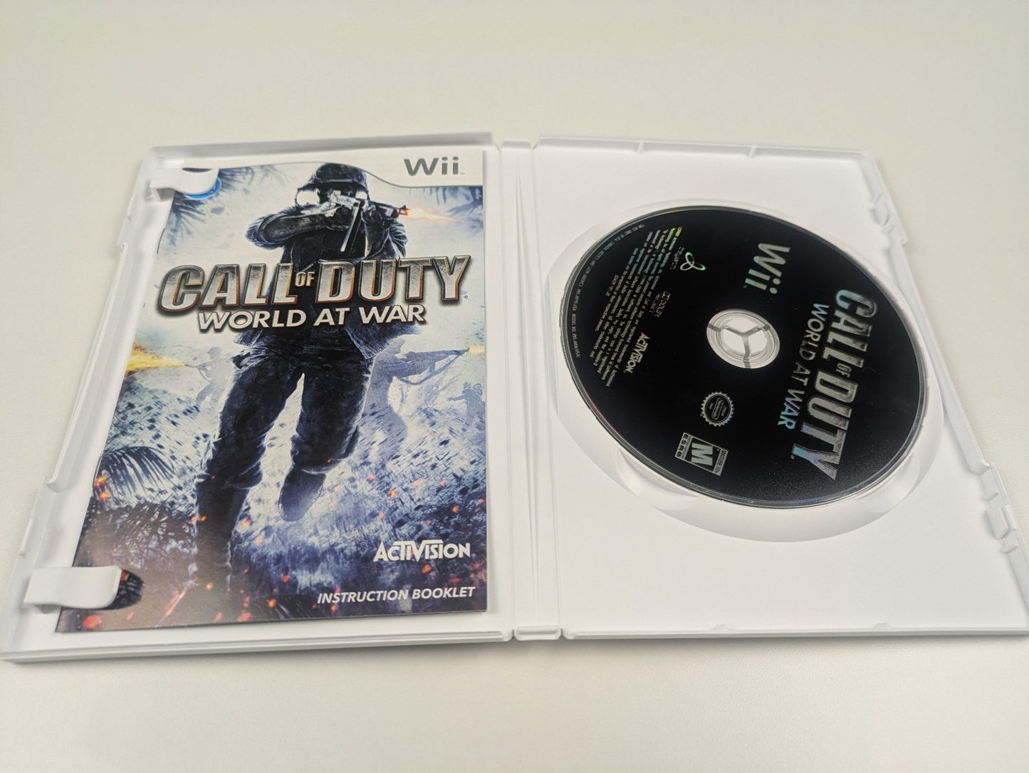 Call of Duty: World at War (Nintendo Wii, 2008) CIB