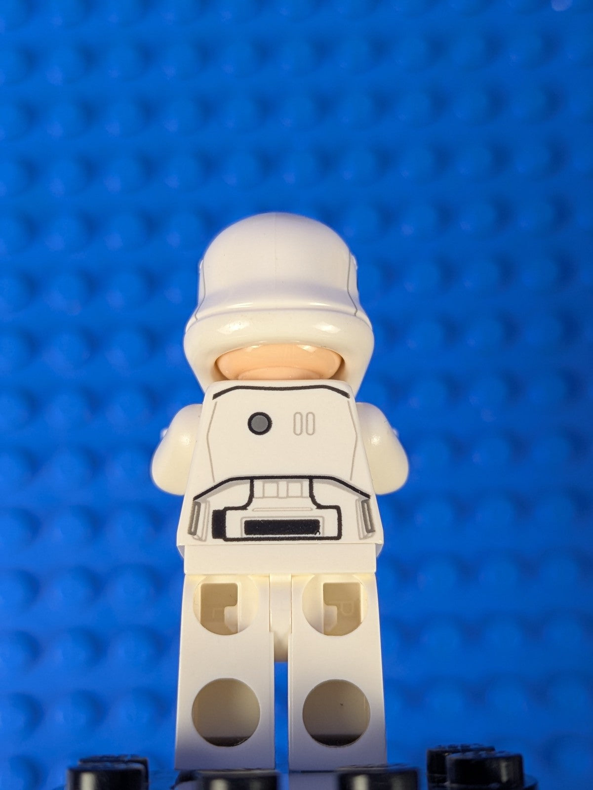 Lego Star Wars: First Order Stormtrooper - Pointed Mouth sw0905 Set 75189