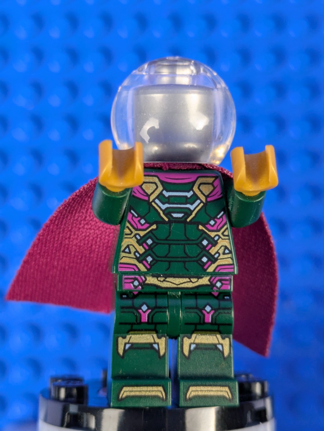 Lego Super Heroes: Mysterio - Magenta Trim sh0580 Sets 76129, 76128